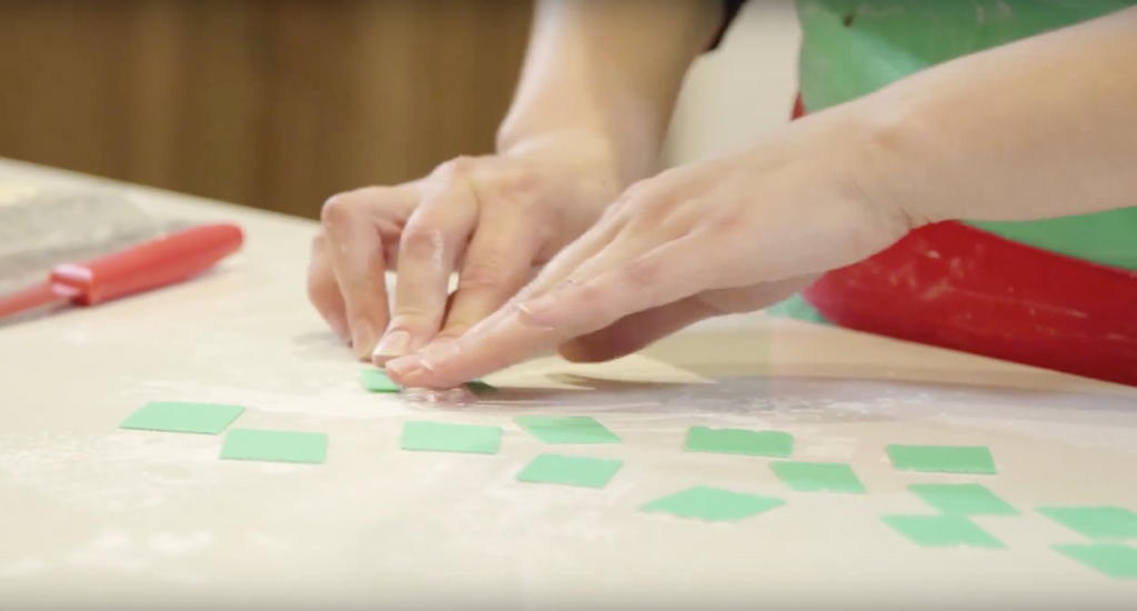 How to use Fondant Letter Cutters EICD 