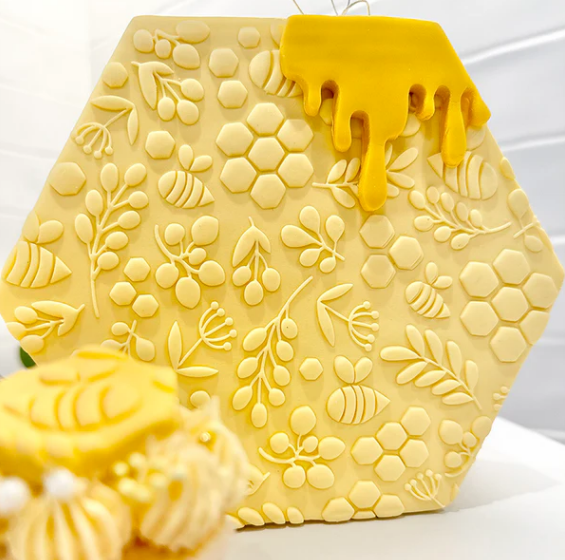 Texture Pattern Plate - Bumble Bee & Honeycomb